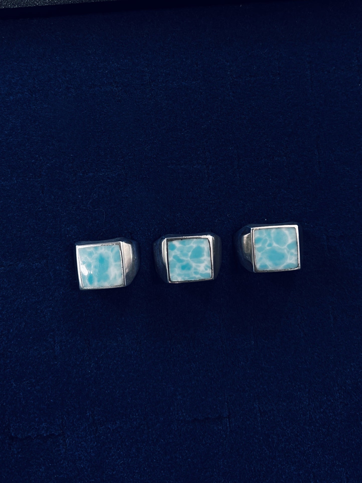 Square Larimar